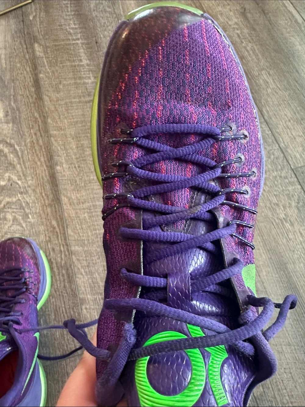 Nike Women’s Purple Knit Athletic Sneakers with Green Accents